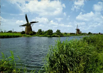 Moinho a vento — Kinderdijk — editor Gebr. Spanjerberg N.V., Rotterdam