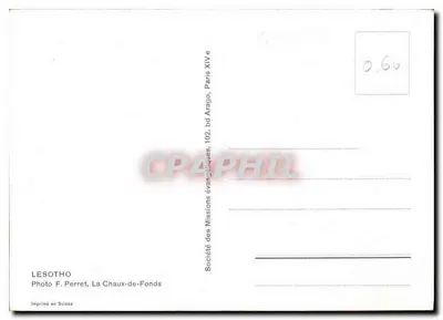 Lesoto — Crianças perto de uma cabana de pedra — Foto F. Perret, Sociedade das Missões Evangélicas — Verso