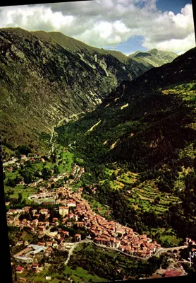 Saint-Martin-Vésubie — village dans son cadre alpestre — Éditions Jean-Jaurès, n° 06