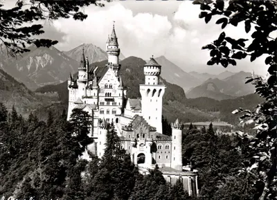 Schloss Neuschwanstein — com as Alpes Tyrolienses e Allgäuer — Edição L. Pfleghauer, Füssen