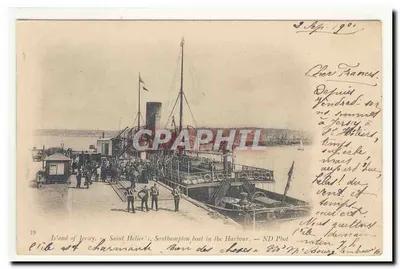 Île de Jersey — Saint Helier, bateau Southampton dans le port — ND Phot