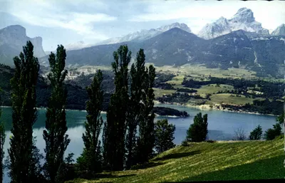 Lago do Sautet e o Obiou — 2.783 m. — CORPS