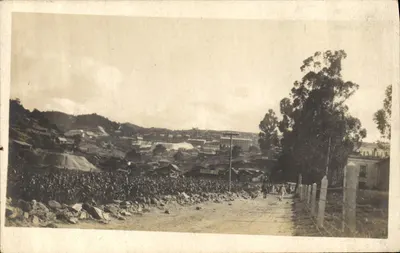 Vue de quartier montagneux — Aveloxa