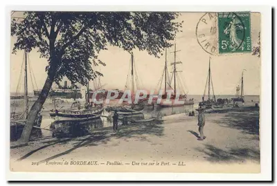 Environs de BORDEAUX — Paulliac — Uma vista sobre o Porto — LL.