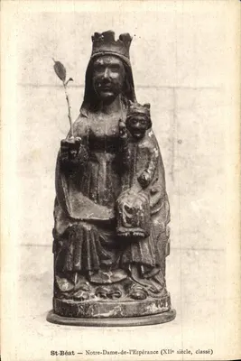 St-Béat — Nossa Senhora da Esperança — estátua do século XII, classificada