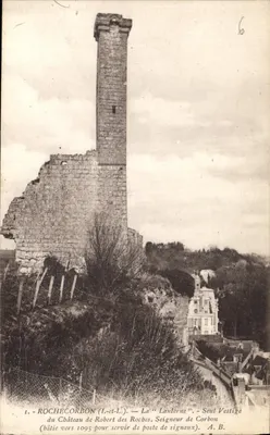 Rochecorbon — A «Lanterne», único vestígio do castelo de Robert des Roches — A. B.