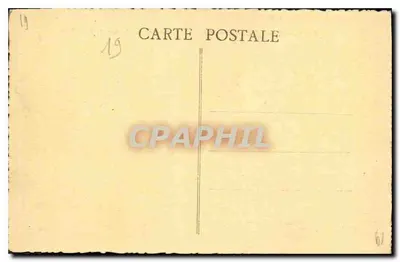 Egletons (Corrèze) — Ogólny widok ruin zamku Ventadour — Fot. Coublier-Widier — Rewers