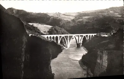 O Viaduto do Ródano em Fort-L'Écluse — Les Éditions Cellard, Lyon, n° 51705