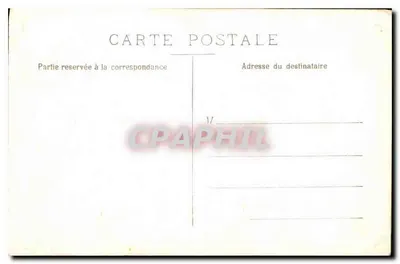 Menina — de pé em uma cadeira — sem editor ou número visível — Verso
