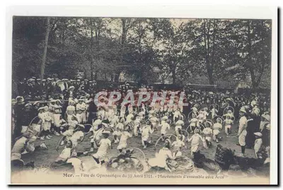 바다 — 1911년 4월 30일 체조 축제 — 전체 동작과 활