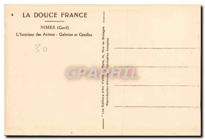 Nîmes (Gard) — Het binnenste van de Arenes - Galerijen en Traploper — Yvon — Achterkant
