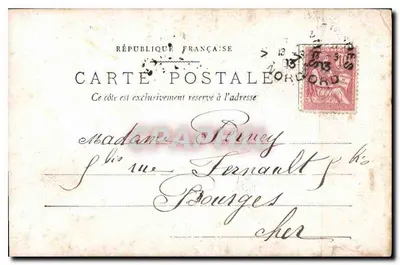 Ein Mann und ein Kind vor einem Gebäude — französische Karte, veröffentlicht von der französischen Republik — Rückseite