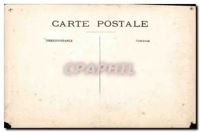 Família ao ar livre — três adultos e uma criança — editor não identificado — Verso