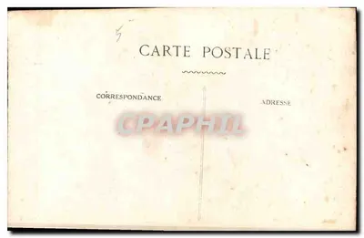 Menina de pé em uma cadeira — estúdio fotográfico — Carte postale — Verso