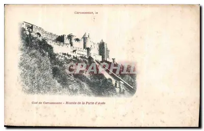 Cité de Carcassonne — Montée de la Porte d'Aude — editor não identificado