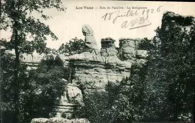 Les Vans — Bois de Patolive — A Religiosa