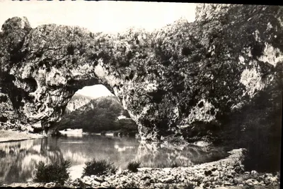 O ponte de Arco — Vallon — Edição Rugil Malmaison, n° 673