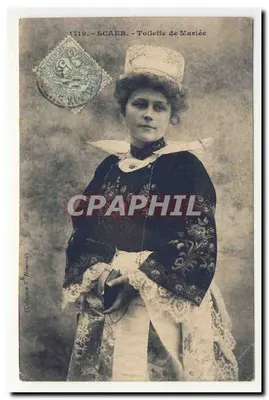 Jeune femme en toilette de mariée — SCAER — n° 1719