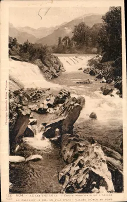 Ax-les-Thermes — Cachoeira principal do Ariège no Castelet (4 km a jusante de Ax) — Vale d'Orlu no fundo — Fototipia Labouché Frères Toulouse, n° 604
