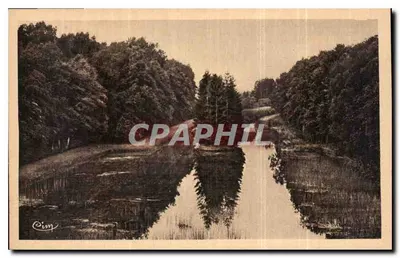 Lago do Poço (Cher) — Vista da direita — Editoria Coll. Tombereau, Héloïse Lombier Mâcon