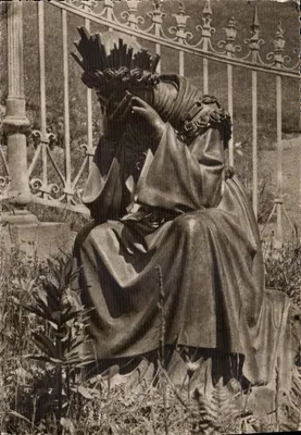 Virgem chorando — Santuário de Nossa Senhora da Salette — NSD, Vauvillers, 1960