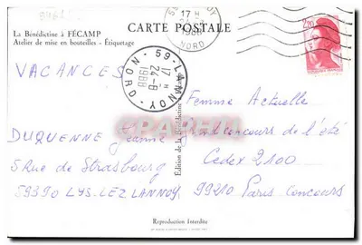 Atelier de enchapar de garrafas em Fécamp — Etiquetagem — Edição da Bénédictine — Verso