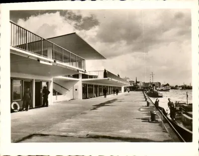 Hamburgo — Nova ponte de desembarque — n°11