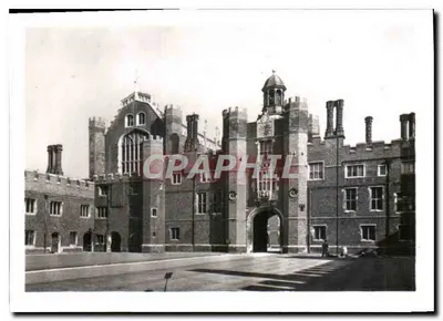 Palácio de Hampton Court — Passagem de Anne Boleyn e a Grande Sala vista do Cour de Base (século XVI) — A.3.