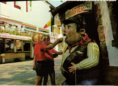 Meli-Park - Adinkerke - De Panne — O Homem que Come Papel