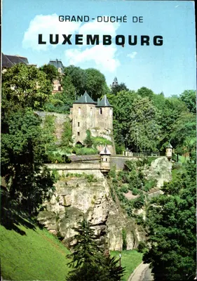 Castelo de Luxemburgo — Grande-Ducado do Luxemburgo — editor não identificado