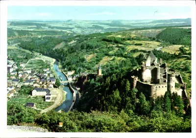 Castelo de Vianden — vista panorâmica — Vianden