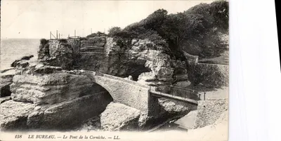 O Escritório — O Ponte da Corniche — LL. — n° 158