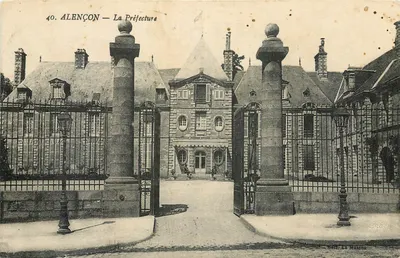 Alençon — A Prefeitura — Hall-Le Masson