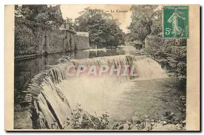 Issoire — A Cascata — Chauvet Marion, editor