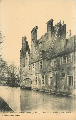 Castelo de Maintenon (E-et-L) — Vista dos Fossos (Lado Oeste) — G. Foncault, edição Dreux