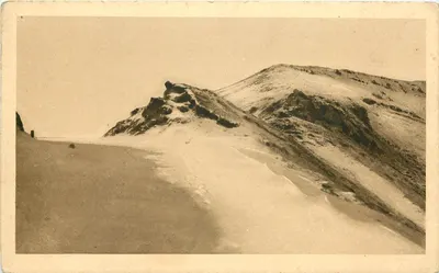 O Cantal pitoresco — O Puy Chavaroche (1774 m.) — Edições Matrona-Laborde - Aurillac