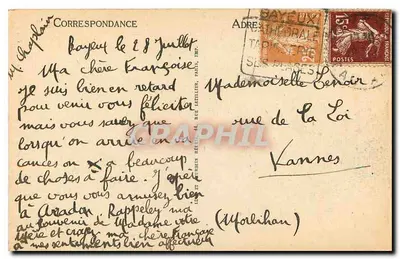 Bayeux — De Kathedraal. Sculpturen aan de Centrale Toren — LL — Achterkant