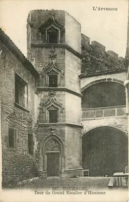 Torre do Grande Escalier d'Honneur — Tournonel — L'Auvergne, n° 557