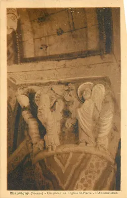 Chauvigny (Vienne) - Capitel da Igreja São Pedro - A Anunciação
