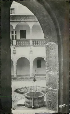 Hospital Pasteur — O Poço — Dole (Jura) — editor Brémond, Basançon