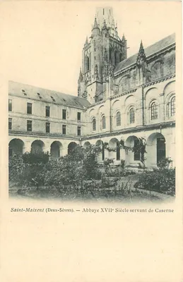 Saint-Maixent (Deux-Sèvres) — Abadia do século XVII servindo de Quartel