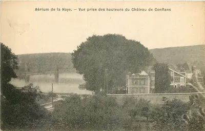 Aérarium de la Haye — Widok z wysokich miejsc na zamku Conflans