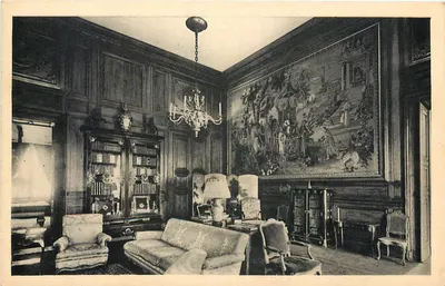 Castelo de Champs — Escritório — Service Commercial Monuments Historiques