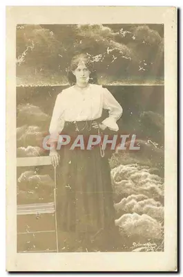 Jovem mulher — paisagem — G. Gaimard, 1916