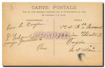 PARIS - Katedra Najświętszej Trójcy — widok fasady gotyckiej z rożnem i wieżami — Rewers