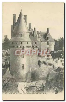 Langeais — O Castelo (Fachada leste) — LL.
