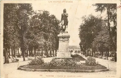 Tarbes - Estátua e Bairro Larrey — Altos-Pirineus, editor X.O. n° 77