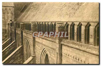 Catedral de Coutances — Lado sul da Nave — Edições Normandas Le Gouber-Saint-Pierre-Igreja