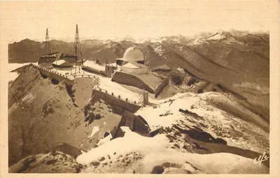 PIC DU MIDI — O Observatório sob a neve em setembro — Éditions Océan