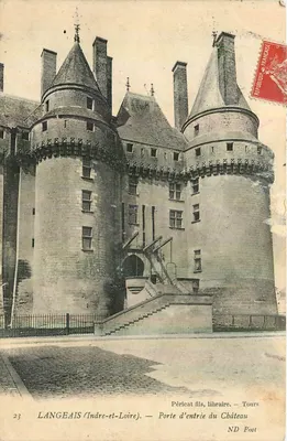 LANGEAIS (Indre-et-Loire) — Porta de entrada do Castelo — Péricat fils, livreiro, Tours